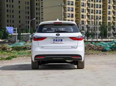 比亚迪 宋MAX 2018款 1.5T 手动智联豪华型 6座