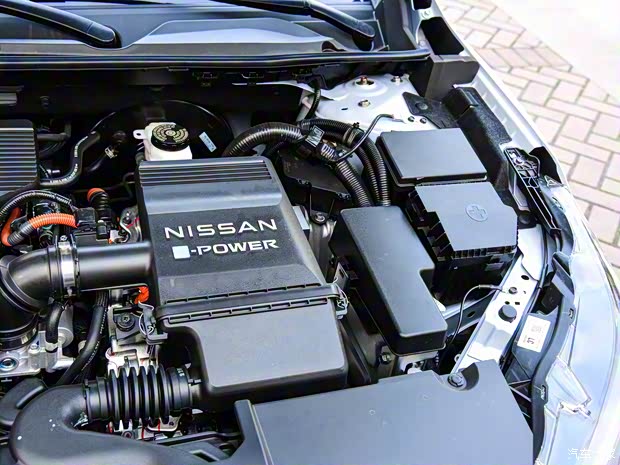 东风日产 轩逸 2023款 电驱版e-POWER 高配版