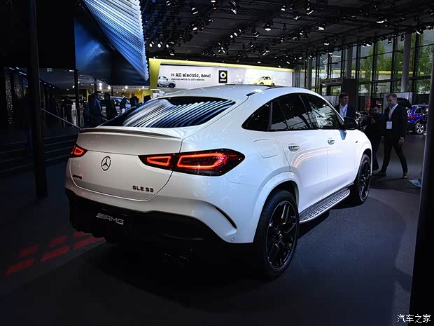 梅赛德斯-AMG 奔驰GLE AMG 2020款 AMG GLE 53 4MATIC+ 轿跑SUV 梅赛德斯-AMG 奔驰GLE AMG 2020款 AMG GLE 53 4MATIC+ 轿跑SUV