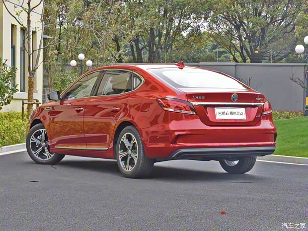 上汽集团 名爵6新能源 2018款 45T E-DRIVE智驱混动PILOT超级互联网版