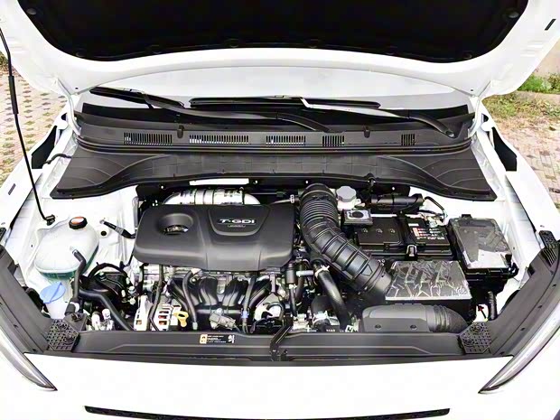 北京现代 ENCINO 2018款 1.6T 双离合基本型 北京现代 ENCINO 2018款 1.6T 双离合基本型