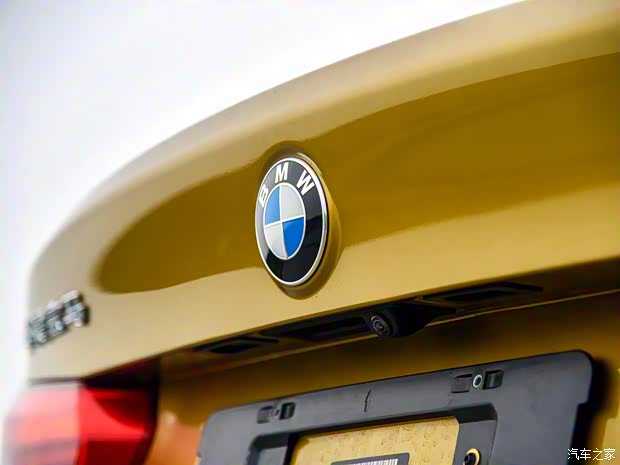 华晨宝马 宝马1系 2021款 改款 125i M运动曜夜版