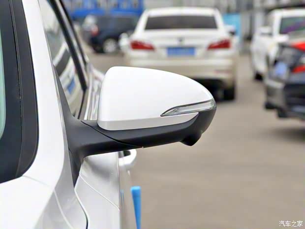 长安汽车 逸动 2021款 PLUS 蓝鲸NE 1.4T GDI DCT基本型