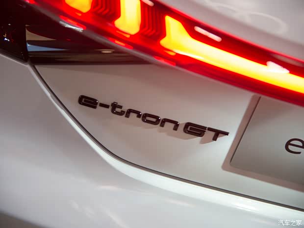 奧迪(進(jìn)口) 奧迪e-tron GT 2021款 基本型