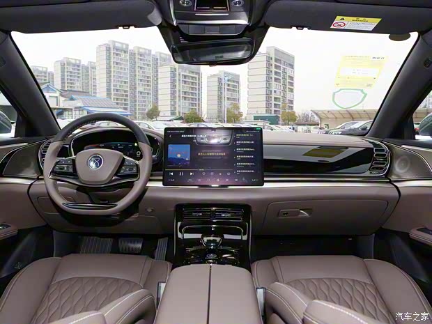 比亚迪 汉 2023款 EV 冠军版 506KM前驱尊贵型 比亚迪 汉 2023款 EV 冠军版 506KM前驱尊贵型