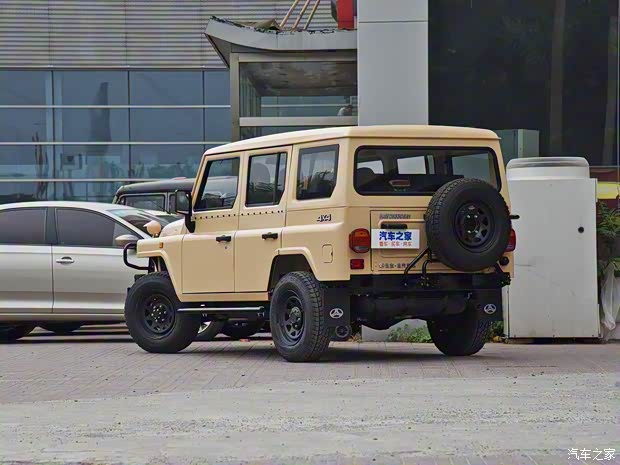 北京汽車制造廠 BJ 212 2020款 1.5T 方門 硬頂