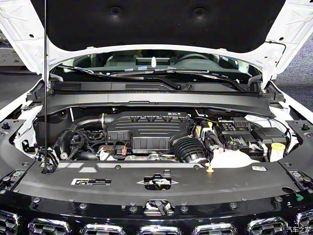 广汽菲克Jeep 指南者 2021款 220T 自动豪华型 广汽菲克Jeep 指南者 2021款 220T 自动豪华型