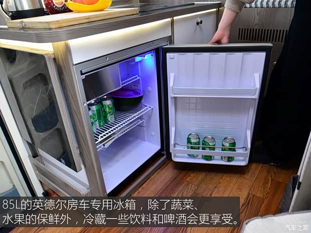 南京依維柯 依維柯Power Daily 2017款 3.0T尊享X46載貨車3310軸距F1CE34818 南京依維柯 依維柯Power Daily 2017款 3.0T尊享X46載貨車3310軸距F1CE34818