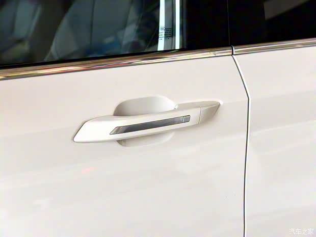 上汽通用五菱 宝骏530 2018款 1.5T 手动尊贵型