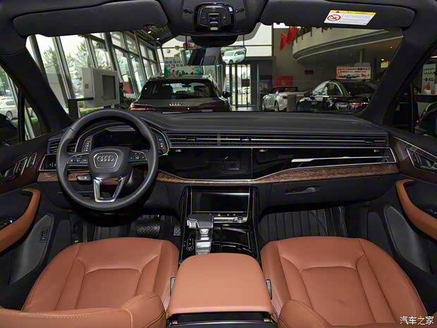 奥迪(进口) 奥迪Q7 2020款 55 TFSI quattro S line运动型