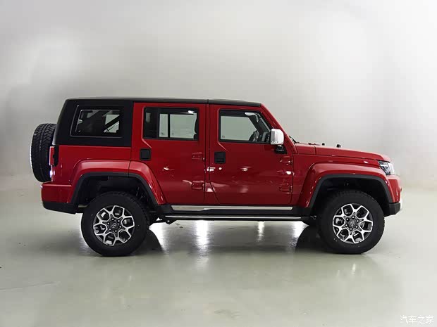 北京汽车 北京BJ40 2018款 PLUS 2.3T 自动四驱旗舰版 北京汽车 北京BJ40 2018款 PLUS 2.3T 自动四驱旗舰版