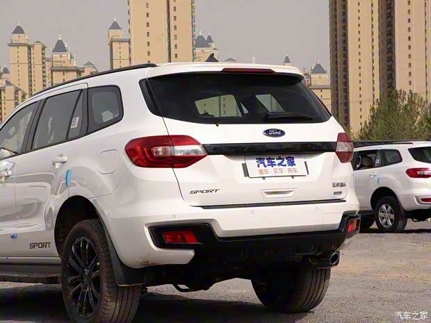江铃福特 撼路者 2020款 运动版 2.3T 汽油自动四驱豪华版 7座 国VI