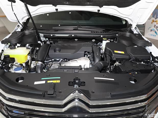 东风雪铁龙 雪铁龙C6 2021款 400THP 舒适版