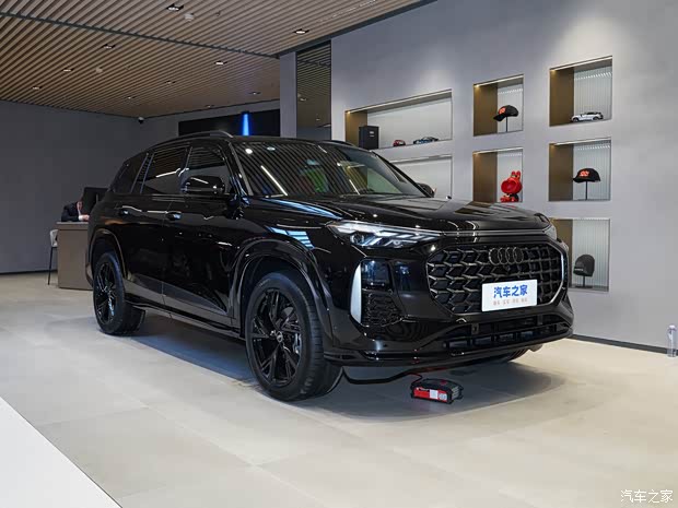 上汽奥迪 奥迪Q6 2022款 45 TFSI quattro 黑武士版 上汽奥迪 奥迪Q6 2022款 45 TFSI quattro 黑武士版