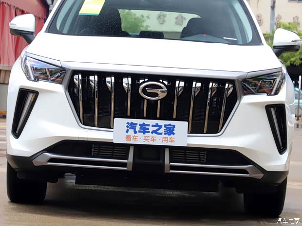 广汽乘用车 传祺GS4 2021款 PLUS 270T 自动星河版