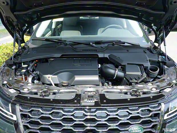 奇瑞捷豹路虎 攬勝極光 2021款 極光L 249PS 首發(fā)版 R-Dynamic S 奇瑞捷豹路虎 攬勝極光 2021款 極光L 249PS 首發(fā)版 R-Dynamic S