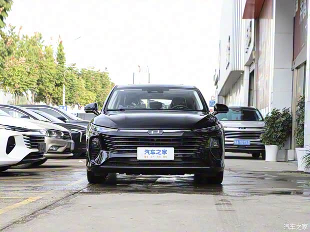 一汽奔騰 奔騰B70 2024款 2.0T