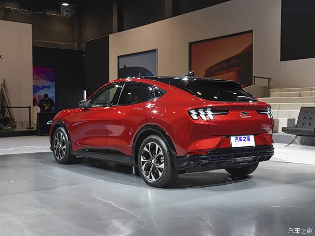福特電動車 Mustang Mach-E 2021款 無疆后驅(qū)豪華版(長續(xù)航)