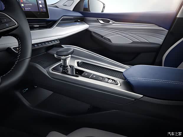 吉利汽车 PREFACE 2020款 2.0T 基本型 吉利汽车 PREFACE 2020款 2.0T 基本型