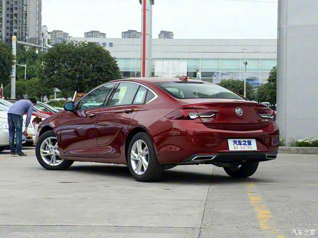 上汽通用别克 君威 2020款 552T 精英型 上汽通用别克 君威 2020款 552T 精英型