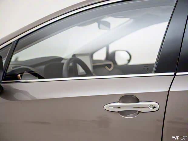 廣汽豐田 凌尚 2021款 2.0L 尊貴版