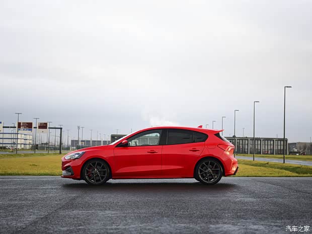 福特(进口) 福克斯(进口) 2019款 ST