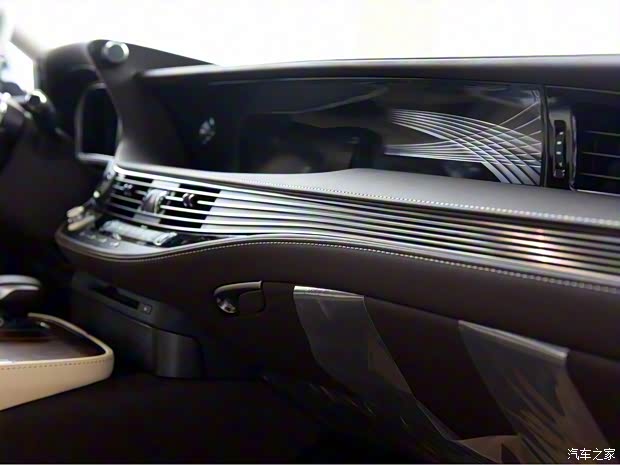 雷克薩斯 雷克薩斯LS 2018款 350 卓越版