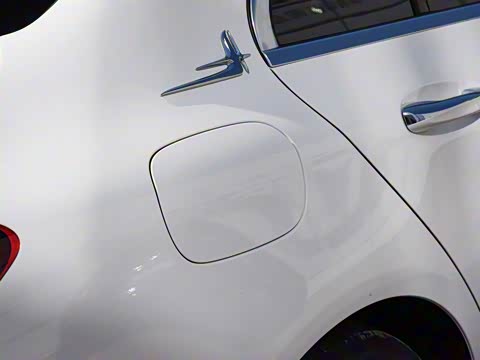 2020款 C 200 L 时尚型运动版 2020款 C 200 L 时尚型运动版