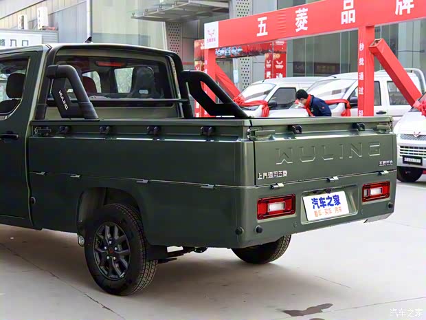 上汽通用五菱 五菱征途 2021款 开拓型 上汽通用五菱 五菱征途 2021款 开拓型