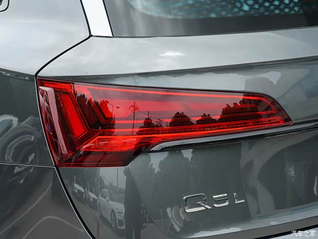 一汽-大众奥迪 奥迪Q5L 2021款 40 TFSI 进享人生版