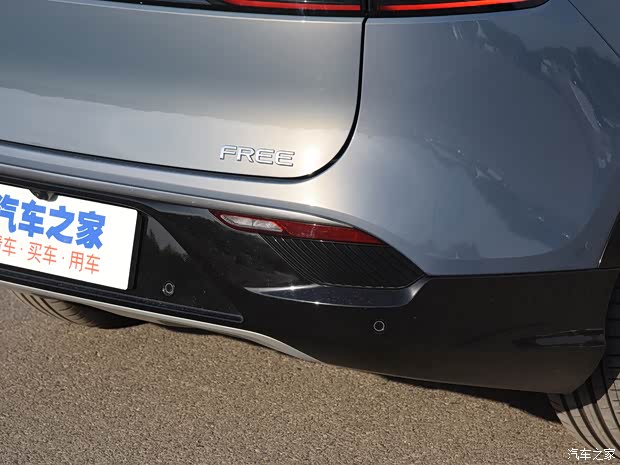 岚图汽车 岚图FREE 2021款 四驱增程版尊享包 岚图汽车 岚图FREE 2021款 四驱增程版尊享包