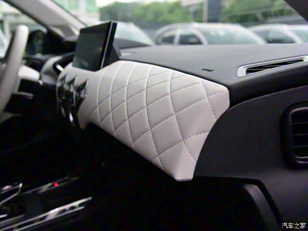 DS(进口) DS 3新能源 2021款 基本型