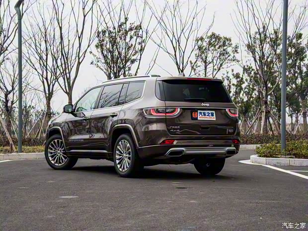 广汽菲克Jeep 大指挥官 2018款 2.0T 基本型 广汽菲克Jeep 大指挥官 2018款 2.0T 基本型