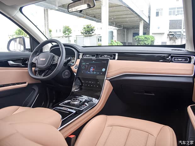 中国重汽VGV VGV U75PLUS 2021款 2.0TGDI 梦幻旅行版 7座