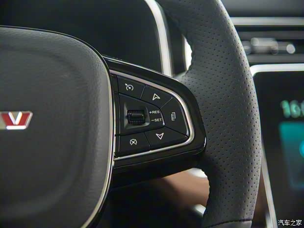 中国重汽VGV VGV U75PLUS 2021款 2.0TGDI 梦幻旅行版 7座