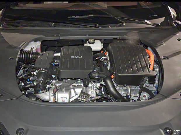 比亚迪 海豹 2023款 DM-i 1.5T 121km 基本型