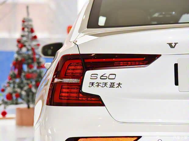 沃尔沃亚太 沃尔沃S60 2020款 T4 智逸豪华版