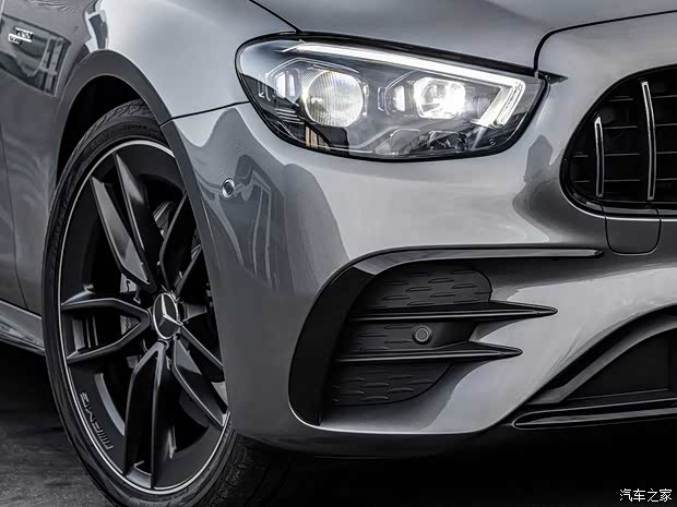 梅赛德斯-AMG 奔驰E级AMG 2021款 AMG E 53 4MATIC+ 梅赛德斯-AMG 奔驰E级AMG 2021款 AMG E 53 4MATIC+
