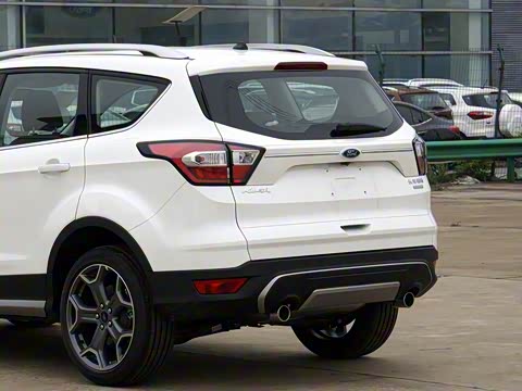 2018款 EcoBoost 180 两驱Cognac特别版 2018款 EcoBoost 180 两驱Cognac特别版