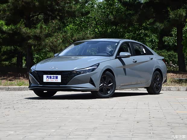 北京现代 伊兰特 2021款 1.5L CVT GLS领先版