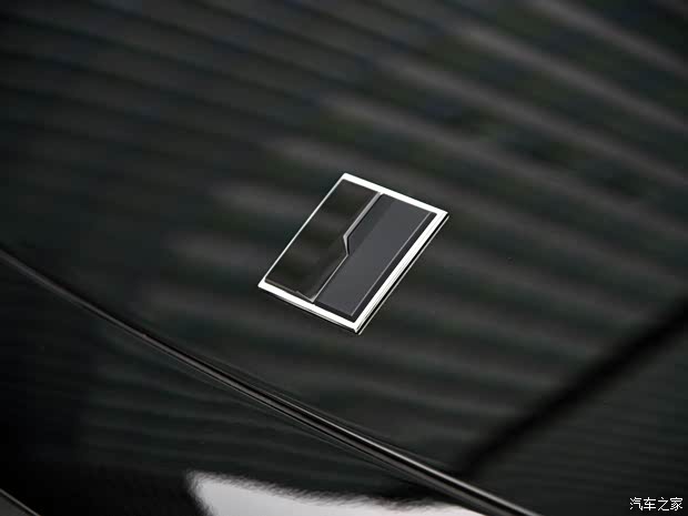 領(lǐng)克 領(lǐng)克09 2021款 基本型