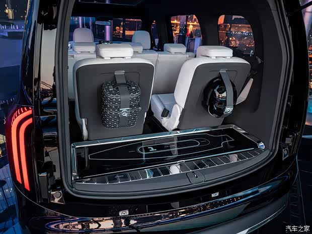 梅赛德斯-EQ 奔驰EQT 2021款 Concept