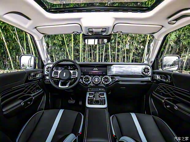 长城汽车 坦克300 2021款 2.0T 致敬莫奈限定版 长城汽车 坦克300 2021款 2.0T 致敬莫奈限定版