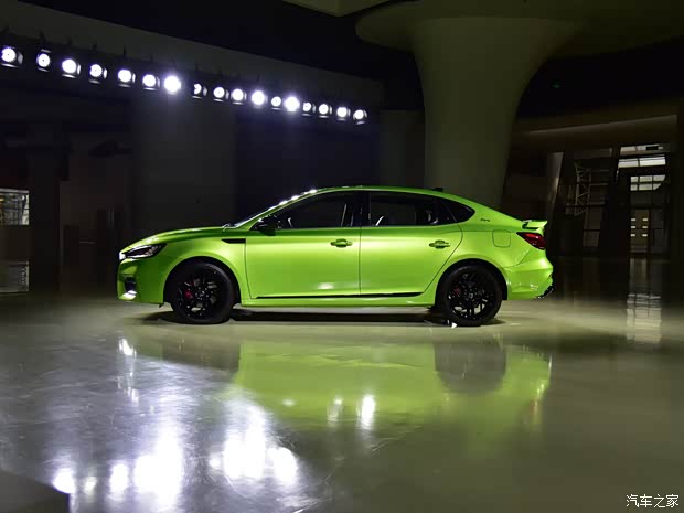 上汽集团 名爵6新能源 2020款 基本型