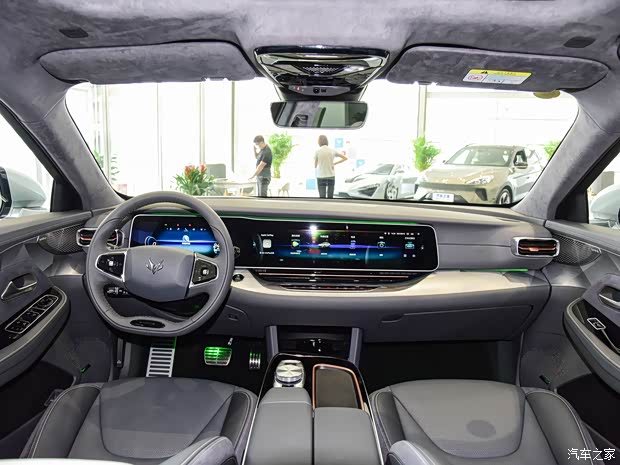 北汽新能源 极狐 阿尔法S(ARCFOX αS) 2021款 708S+ 北汽新能源 极狐 阿尔法S(ARCFOX αS) 2021款 708S+