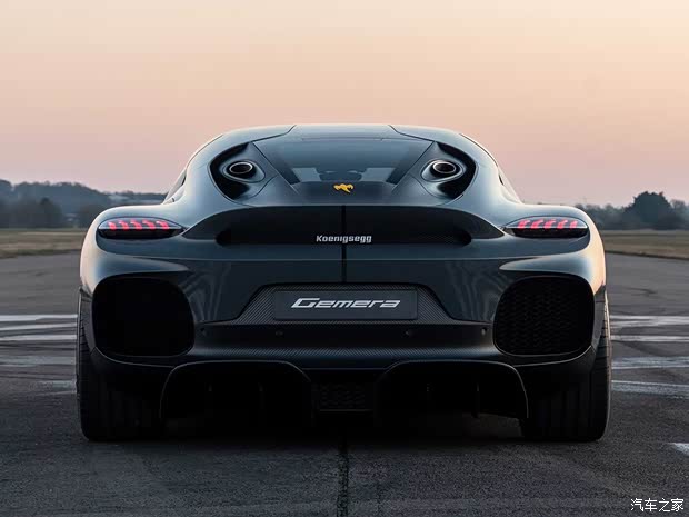 科尼赛克 Gemera 2020款 基本型 科尼赛克 Gemera 2020款 基本型