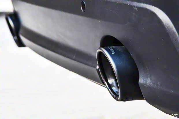 捷豹 捷豹F-PACE 2018款 2.0T 兩驅(qū)都市尊享版