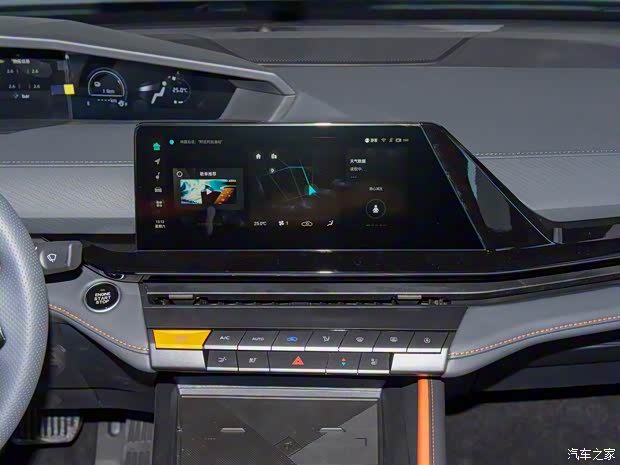 长安汽车 长安UNI-V 智电iDD 2023款 智电iDD 1.5T 基本型 长安汽车 长安UNI-V 智电iDD 2023款 智电iDD 1.5T 基本型
