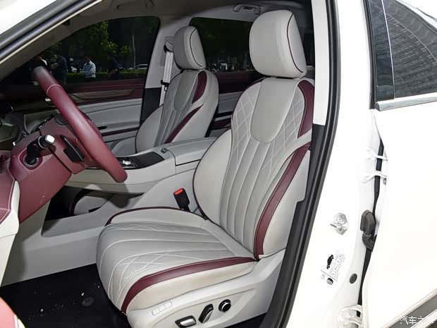 江铃福特 领裕 2021款 EcoBoost 225 尊领型PLUS 7座 江铃福特 领裕 2021款 EcoBoost 225 尊领型PLUS 7座