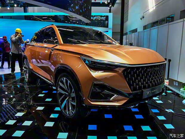 一汽奔腾 奔腾T77 2018款 Concept 一汽奔腾 奔腾T77 2018款 Concept